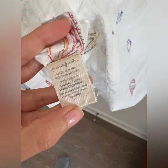 Printfresh Beachy Embroidered Seashell Pajama Top Only Small - Picture 6 of 7